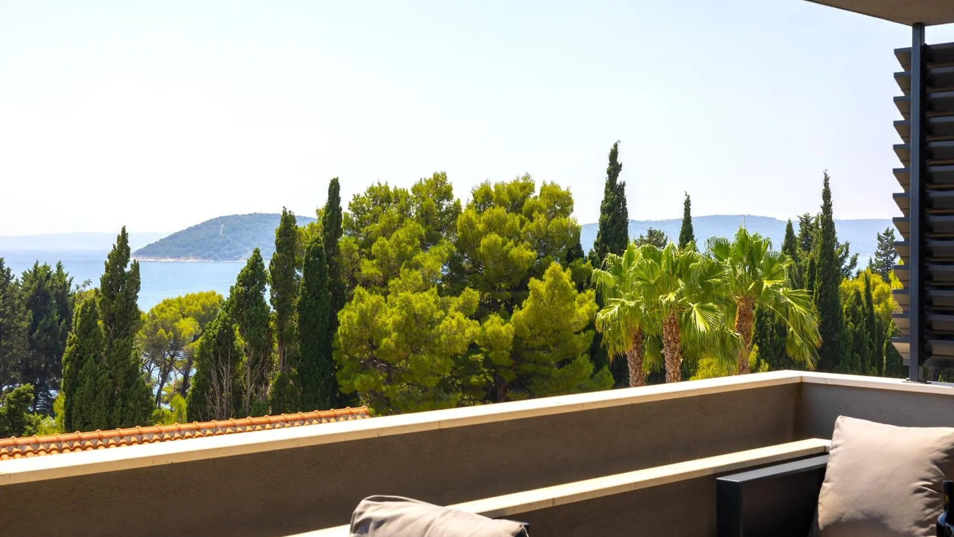 Stunning Kasuni Beach Apartments In Split 0*,  Chorvatsko