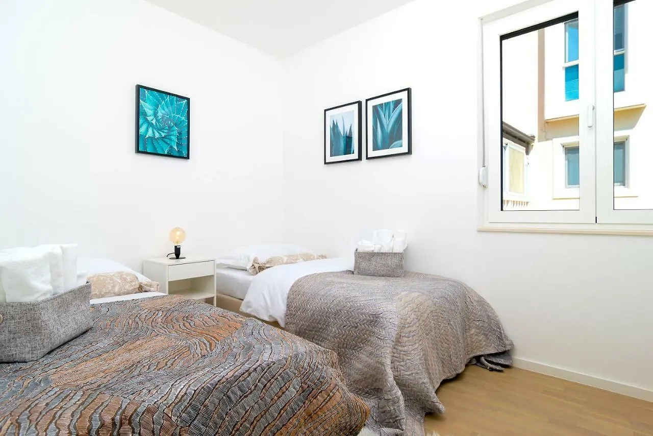 Stunning Kasuni Beach Apartments In Split